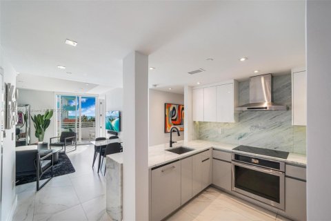 Condominio en venta en Miami Beach, Florida, 1 dormitorio, 67.17 m2 № 1868776 - foto 5
