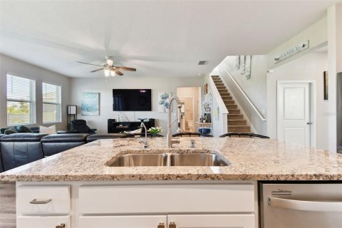 House in Parrish, Florida 4 bedrooms, 255.76 sq.m. № 1583144 - photo 16