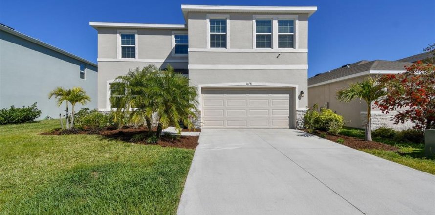 House in Parrish, Florida 4 bedrooms, 255.76 sq.m. № 1583144