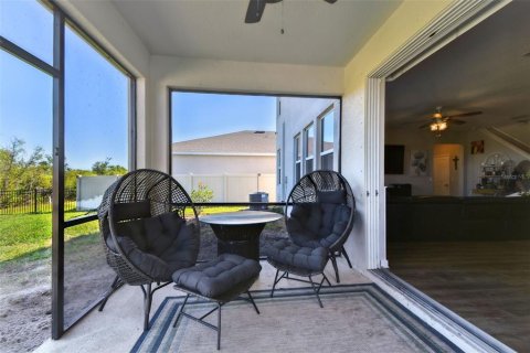 House in Parrish, Florida 4 bedrooms, 255.76 sq.m. № 1583144 - photo 30