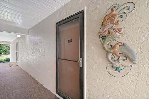 Купить кондоминиум в Венеция, Флорида 6 комнат, 93.83м2, № 2387538 - фото 5