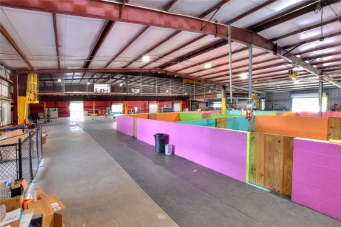 Commercial property in Plant City, Florida № 1885368 - photo 26