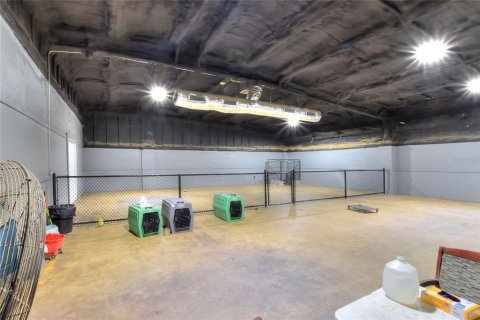 Commercial property in Plant City, Florida № 1885368 - photo 14