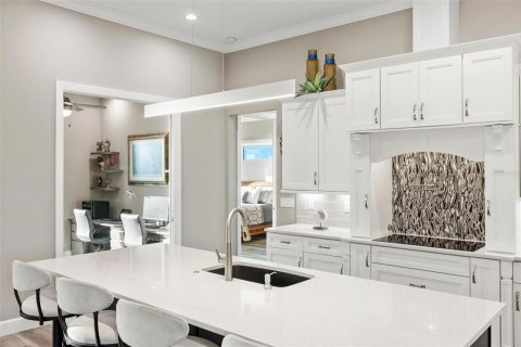 House in Englewood, Florida 3 bedrooms, 248.51 sq.m. № 1523785 - photo 26