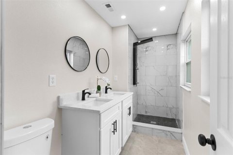 Casa en venta en Orlando, Florida, 3 dormitorios, 105.82 m2 № 1911148 - foto 13