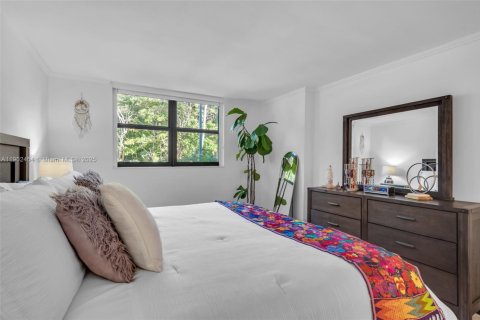 Copropriété à vendre à Key Biscayne, Floride: 2 chambres, 134.71 m2 № 1955286 - photo 14