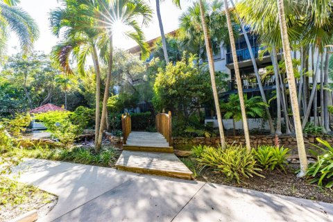 Copropriété à vendre à Key Biscayne, Floride: 2 chambres, 134.71 m2 № 1955286 - photo 27