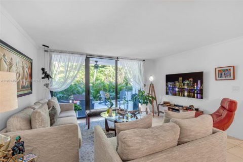 Copropriété à vendre à Key Biscayne, Floride: 2 chambres, 134.71 m2 № 1955286 - photo 8