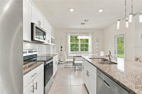 Villa ou maison à vendre à New Smyrna Beach, Floride: 3 chambres, 155.33 m2 № 2360498 - photo 15