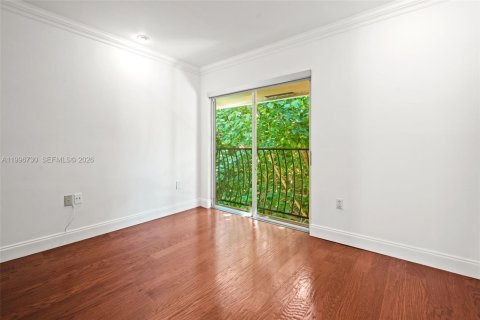 Touwnhouse à vendre à Miami, Floride: 3 chambres, 113.34 m2 № 2059187 - photo 19