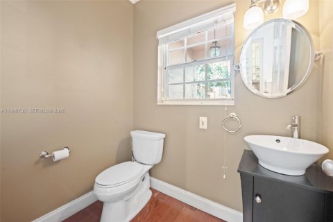 Touwnhouse à vendre à Miami, Floride: 3 chambres, 113.34 m2 № 2059187 - photo 11
