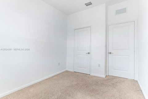 Touwnhouse à louer à Florida City, Floride: 3 chambres, 136.19 m2 № 2257286 - photo 20