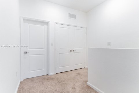 Touwnhouse à louer à Florida City, Floride: 3 chambres, 136.19 m2 № 2257286 - photo 29
