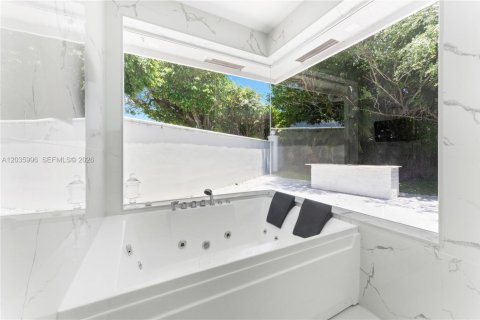 Villa ou maison à vendre à Boca Raton, Floride: 6 chambres, 382.29 m2 № 2263565 - photo 20