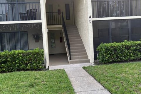 Copropriété à vendre à Tarpon Springs, Floride: 2 chambres, 96.71 m2 № 1807224 - photo 1