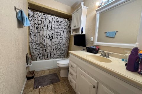 Casa en venta en Auburndale, Florida, 4 dormitorios, 167.6 m2 № 2199404 - foto 18