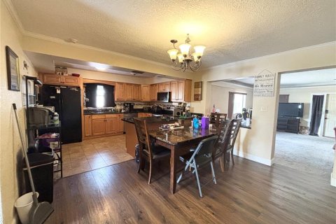 Casa en venta en Auburndale, Florida, 4 dormitorios, 167.6 m2 № 2199404 - foto 8