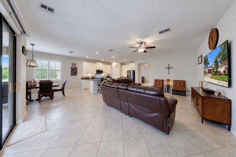 Villa ou maison à vendre à Wimauma, Floride: 2 chambres, 182 m2 № 2408032 - photo 11
