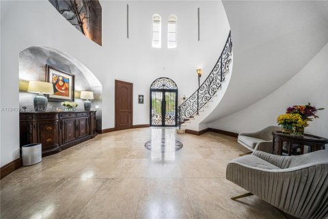 Купить виллу или дом в Майами, Флорида 7 спален, 687.01м2, № 2005787 - фото 7
