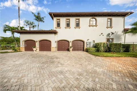 Купить виллу или дом в Майами, Флорида 7 спален, 687.01м2, № 2005787 - фото 4