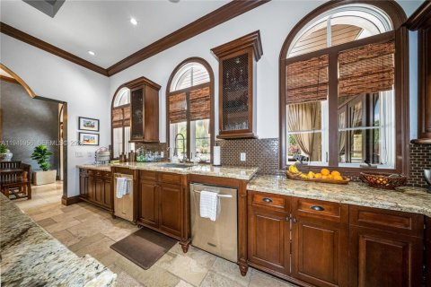 Купить виллу или дом в Майами, Флорида 7 спален, 687.01м2, № 2005787 - фото 19