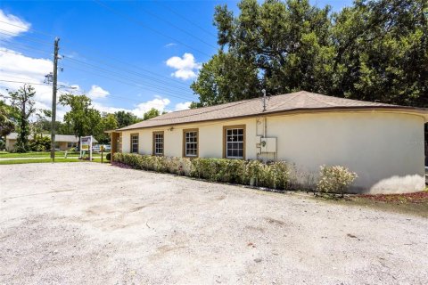 House in Winter Garden, Florida 4 bedrooms, 238.85 sq.m. № 1885675 - photo 19