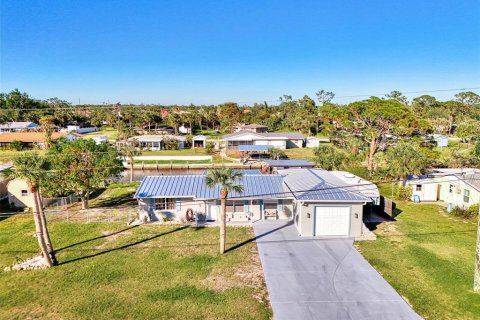 Casa en venta en Englewood, Florida, 2 dormitorios, 115.76 m2 № 1563045 - foto 1