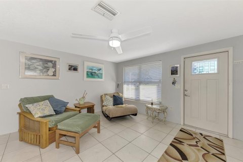 Casa en venta en Englewood, Florida, 2 dormitorios, 115.76 m2 № 1563045 - foto 8