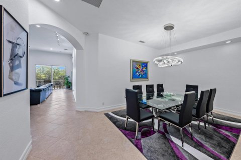 Condominio en venta en West Palm Beach, Florida, 3 dormitorios, 262.91 m2 № 2088208 - foto 15