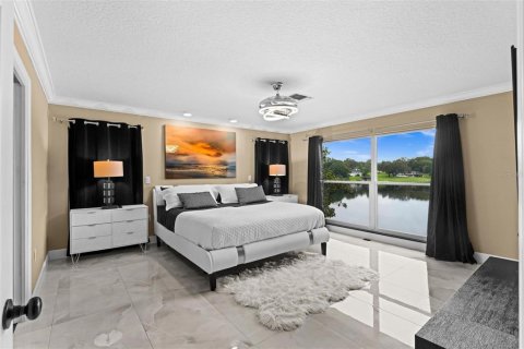 Casa en venta en Eustis, Florida, 4 dormitorios, 442.49 m2 № 1839948 - foto 8