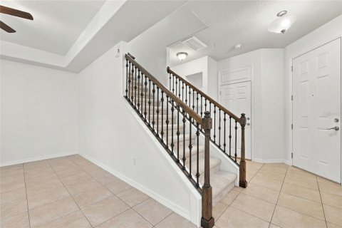 Touwnhouse à vendre à Orlando, Floride: 3 chambres, 156.26 m2 № 2419920 - photo 13