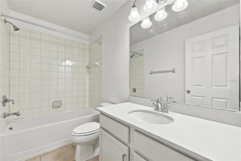 Touwnhouse à vendre à Orlando, Floride: 3 chambres, 156.26 m2 № 2419920 - photo 23