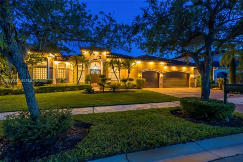 Casa en Miramar, Florida 5 dormitorios, 349.87 m2 № 2275999