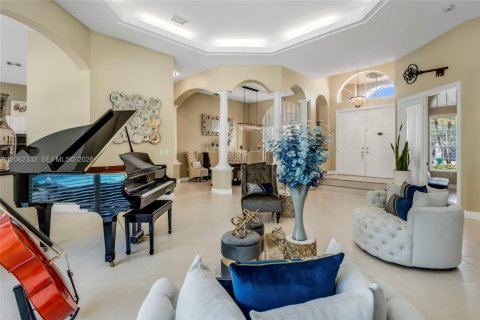 Casa en venta en Miramar, Florida, 5 dormitorios, 349.87 m2 № 2275999 - foto 13