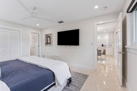 Villa ou maison à vendre à Saint Pete Beach, Floride: 2 chambres, 123.28 m2 № 1881380 - photo 7