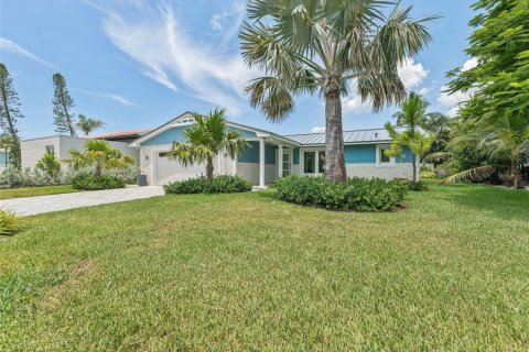Villa ou maison à vendre à Saint Pete Beach, Floride: 2 chambres, 123.28 m2 № 1881380 - photo 23