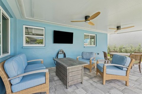 Villa ou maison à vendre à Saint Pete Beach, Floride: 2 chambres, 123.28 m2 № 1881380 - photo 17