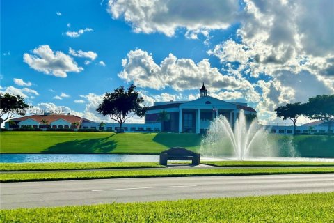Condominio en venta en Deerfield Beach, Florida, 2 dormitorios, 76.18 m2 № 2176013 - foto 30