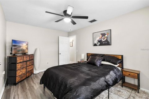 Casa en alquiler en Saint Petersburg, Florida, 3 dormitorios, 98.76 m2 № 1834983 - foto 12