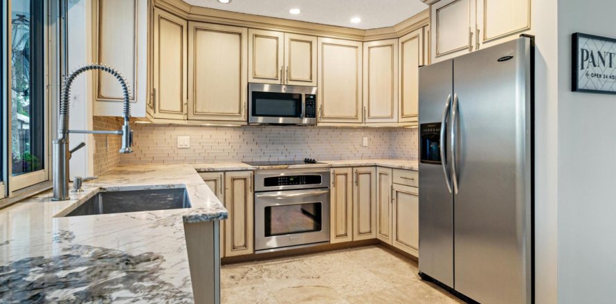 Casa en Palm Beach Gardens, Florida 3 dormitorios, 101.45 m2 № 923419