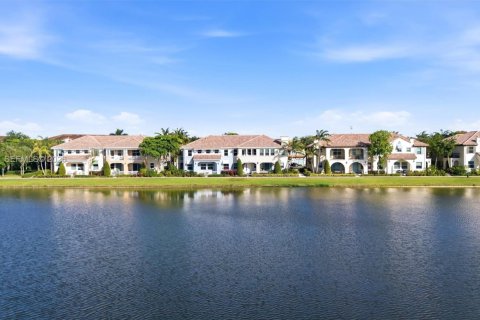 House in Cooper City, Florida 3 bedrooms, 164.44 sq.m. № 2075020 - photo 5