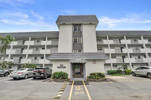 Condo à Lauderhill, Floride, 2 chambres № 2147058