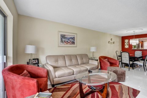 Copropriété à vendre à Lauderhill, Floride: 2 chambres, 101.45 m2 № 2147058 - photo 19