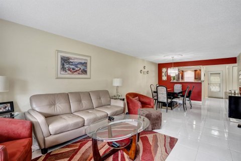 Copropriété à vendre à Lauderhill, Floride: 2 chambres, 101.45 m2 № 2147058 - photo 18