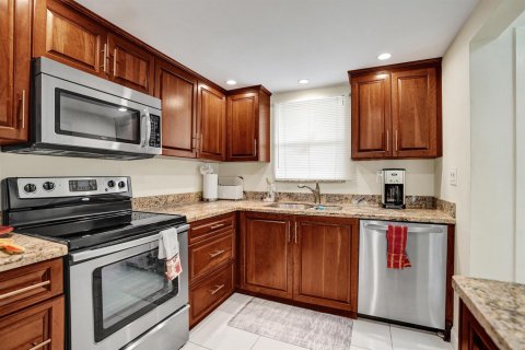 Copropriété à vendre à Lauderhill, Floride: 2 chambres, 101.45 m2 № 2147058 - photo 2