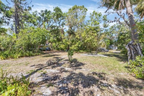House in Sarasota, Florida 3 bedrooms, 284.84 sq.m. № 1626687 - photo 19