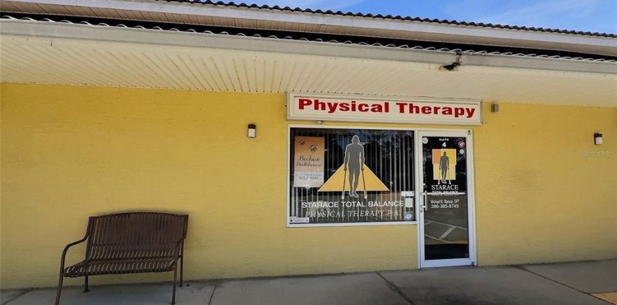 Propiedad comercial en Bunnell, Florida № 1520852