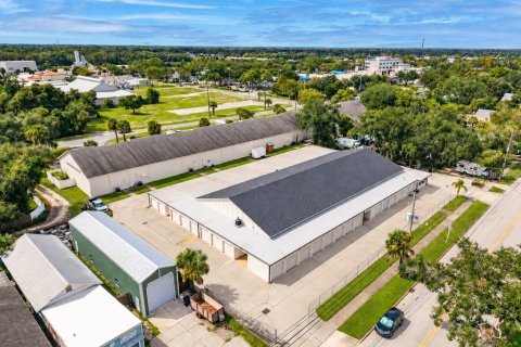 Propiedad comercial en venta en New Smyrna Beach, Florida, 3225.29 m2 № 2416986 - foto 4