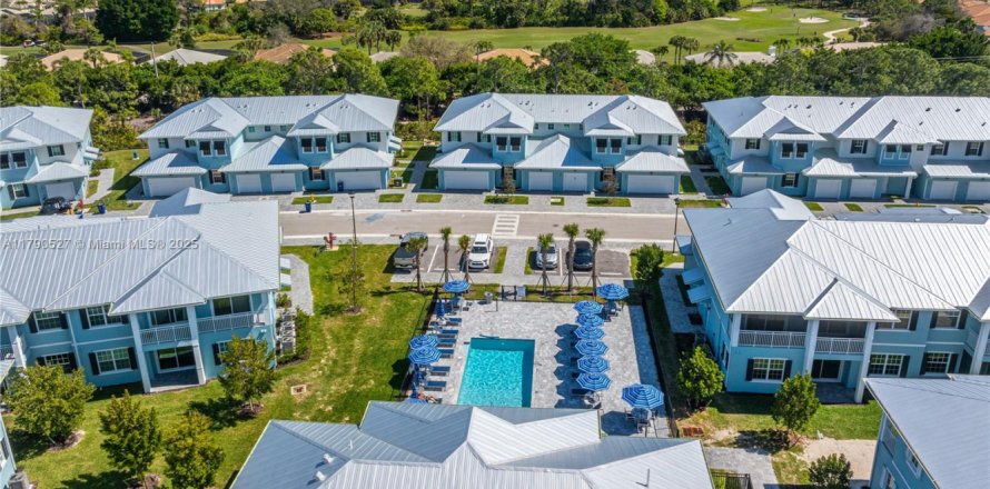 Casa en Bonita Springs, Florida 3 dormitorios, 170.94 m2 № 1961992