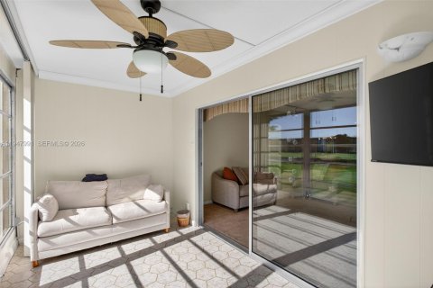 Condo in Coconut Creek, Florida, 2 bedrooms  № 2004227 - photo 24